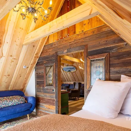 アパート Tatiana Esencja ザコパネ