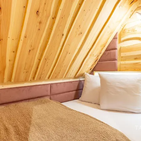 Tatiana Esencja * ザコパネ