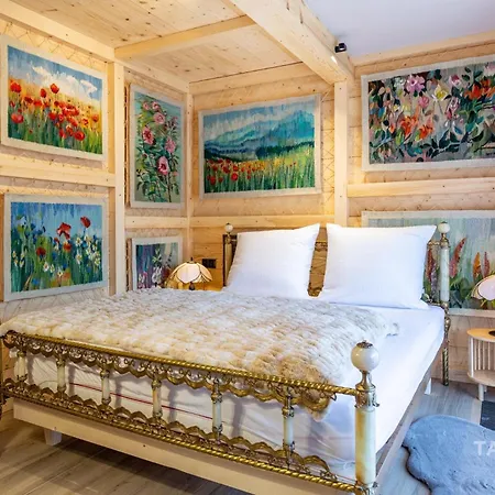 Tatiana Esencja アパート ザコパネ